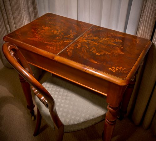 tables-gallery_1